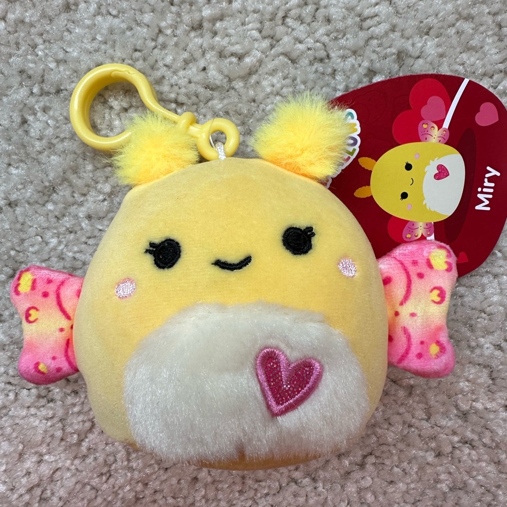 Miry the Moth Squishmallows Valentine’s Clip
